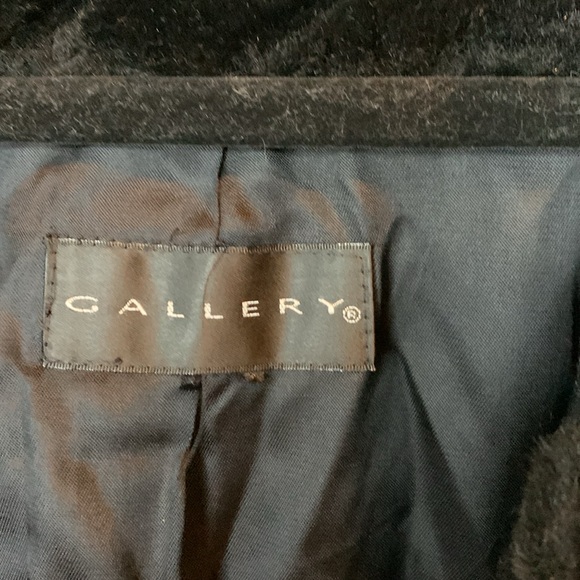 Stunning Heavy Weight Black Jacket - Picture 5 of 7